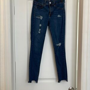 GAP Blue Ankle Cropped Jeans